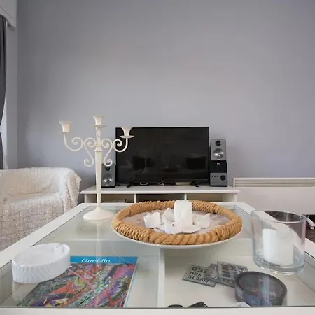 Cosy With Acropolis View Apartment Athens