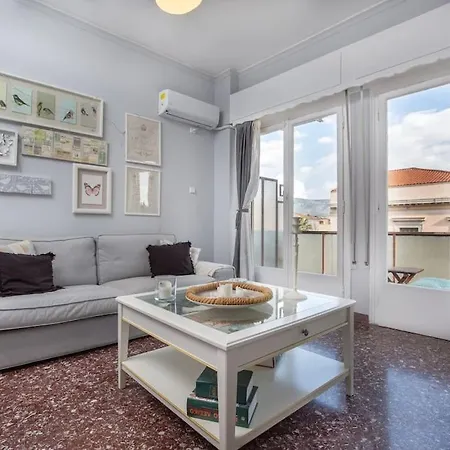 Cosy With Acropolis View *